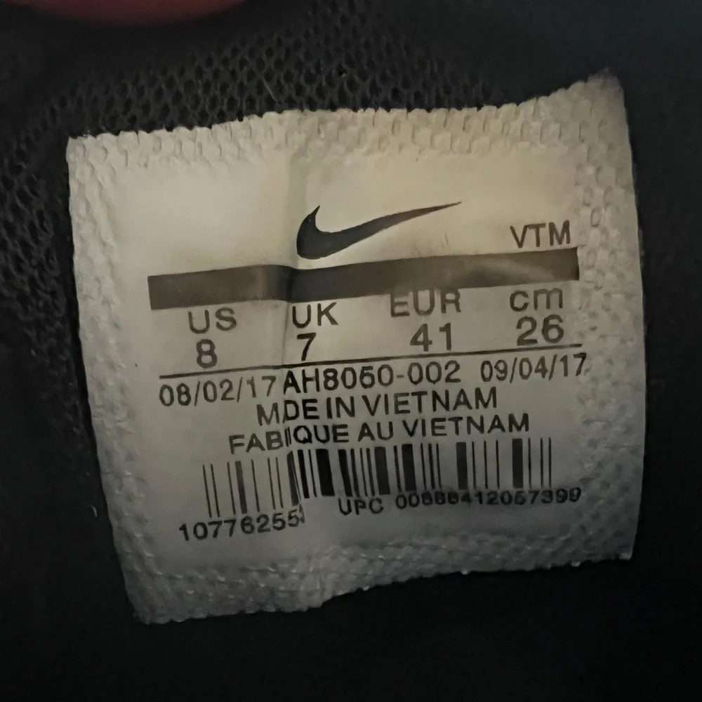 Nike Men’s Air Max 270, size 8. - Picture 6 of 6